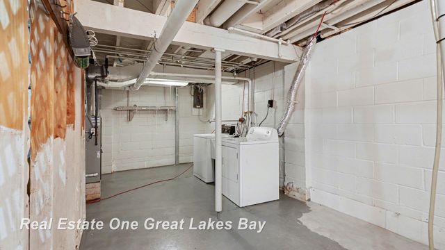 1108 Marchand Street, Bay City, MI 48706