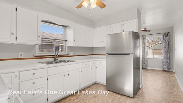 1108 Marchand Street, Bay City, MI 48706