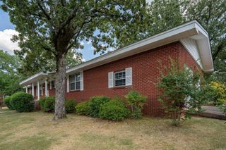 2500 North Drive, North Little Rock, AR 72118