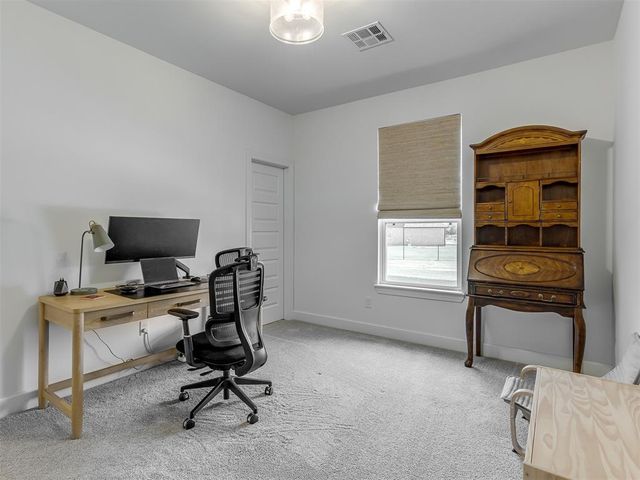13931 Mossy Stone Way, Edmond, OK 73025
