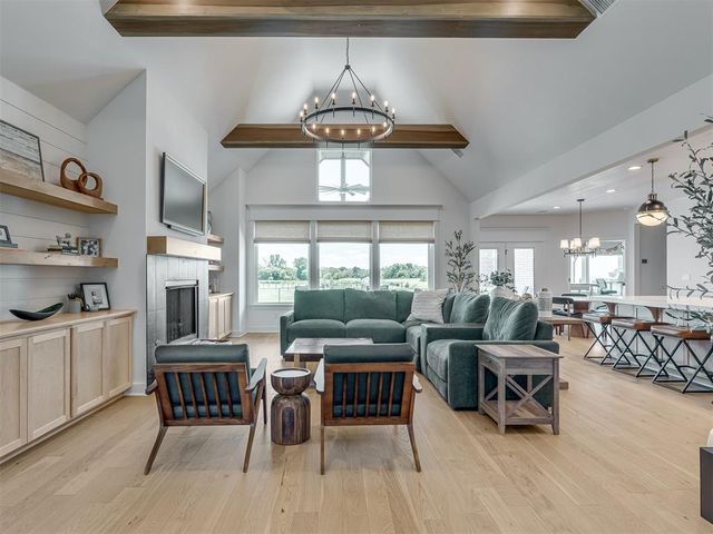 13931 Mossy Stone Way, Edmond, OK 73025