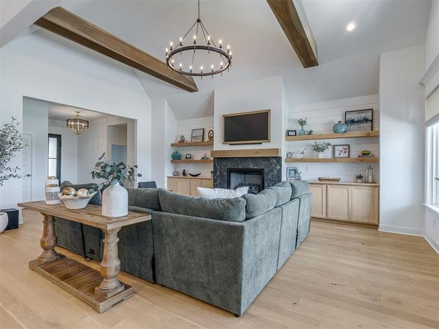 13931 Mossy Stone Way, Edmond, OK 73025