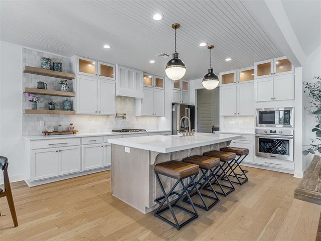 13931 Mossy Stone Way, Edmond, OK 73025