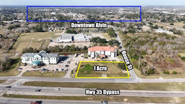 860 S Highway 35 ByPass, Alvin, TX 77511