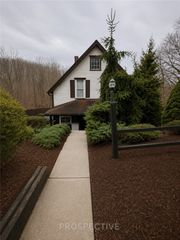 839 Larimer Ave, Wilkins Twp, PA 15145