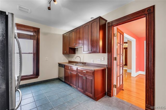 38 Orton Place, Buffalo, NY 14201