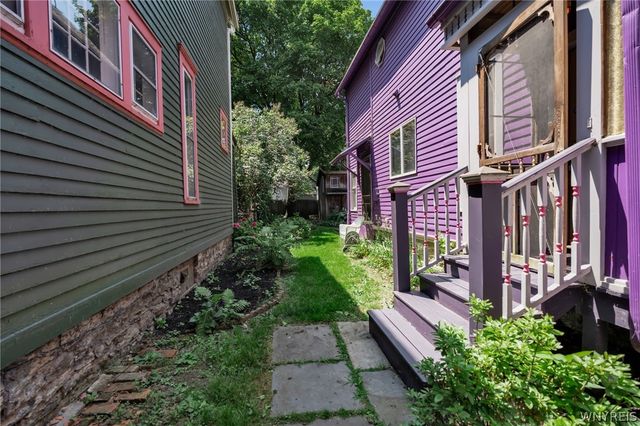 38 Orton Place, Buffalo, NY 14201