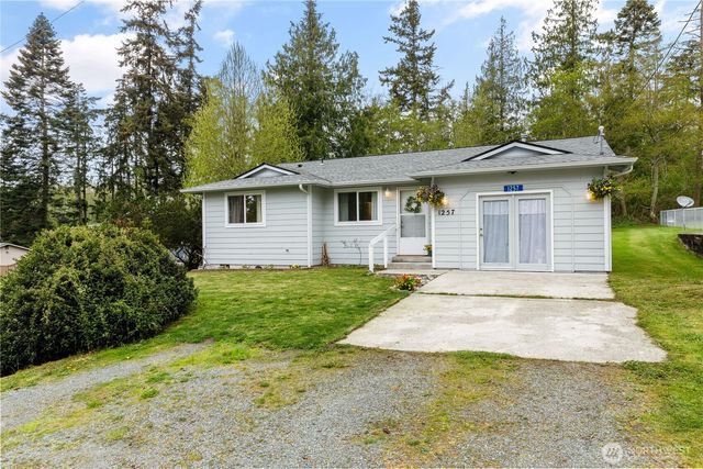 1257 Russell Drive, Coupeville, WA 98239