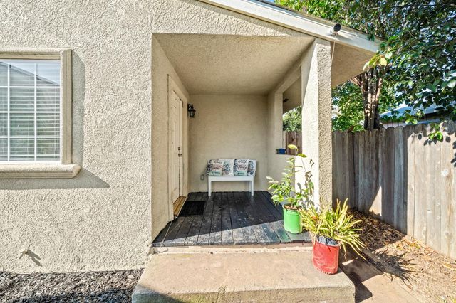 4400 79th St, Sacramento, CA 95820