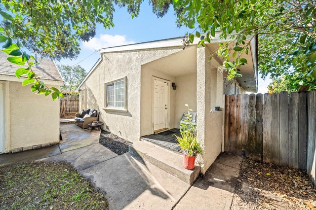 4400 79th St, Sacramento, CA 95820