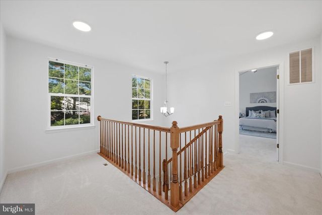 17550 DEAVERS CT, Hamilton, VA 20158