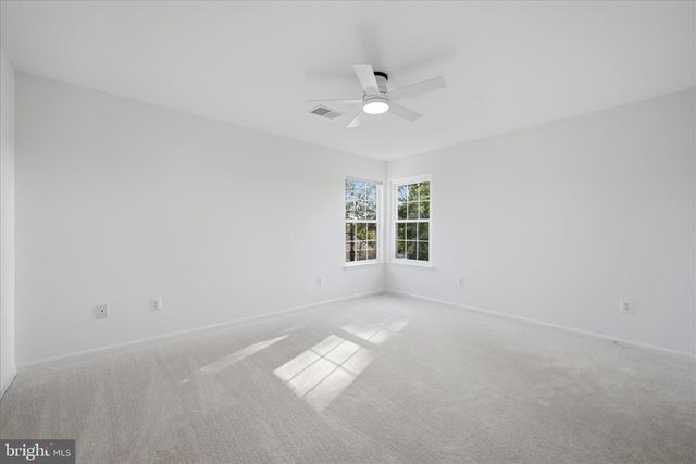 17550 DEAVERS CT, Hamilton, VA 20158