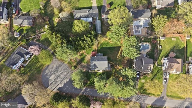 17550 DEAVERS CT, Hamilton, VA 20158