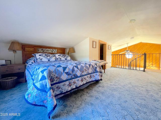 68 E DONNA Drive, Queen Valley, AZ 85118