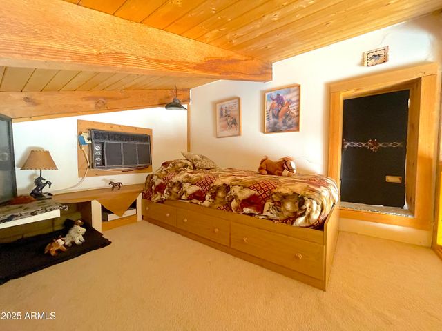 68 E DONNA Drive, Queen Valley, AZ 85118