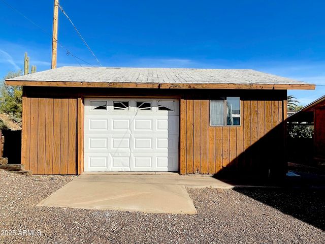 68 E DONNA Drive, Queen Valley, AZ 85118