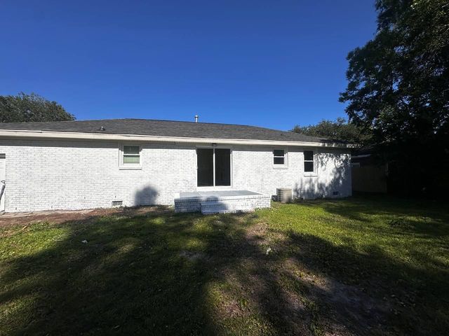 1229 Winston Street, Charleston, SC 29407