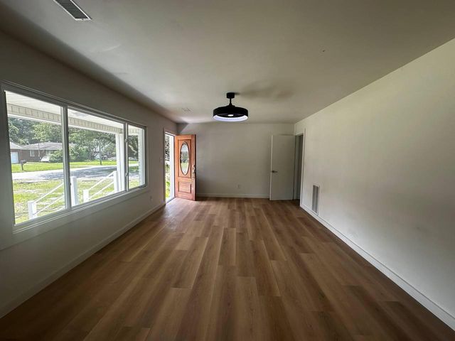 1229 Winston Street, Charleston, SC 29407