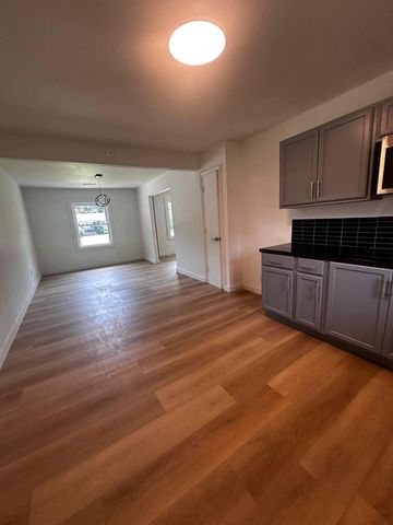 1229 Winston Street, Charleston, SC 29407