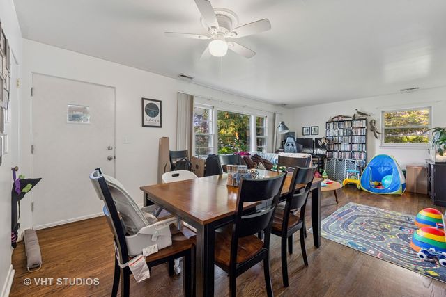 901 E Krage Drive, Addison, IL 60101