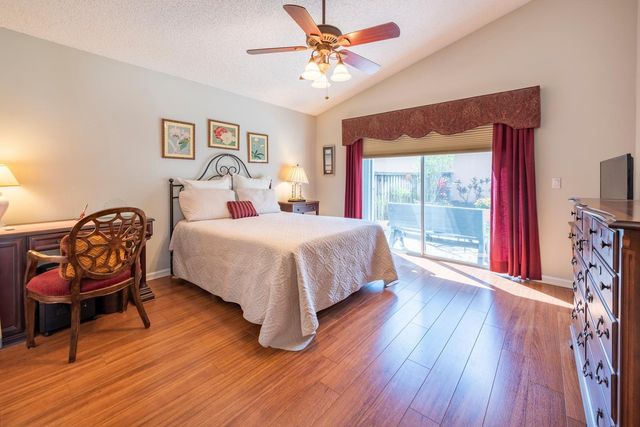 10124 NW 3rd Court, Plantation, FL 33324