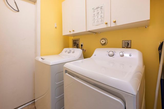 10124 NW 3rd Court, Plantation, FL 33324