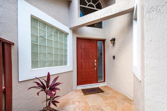 10124 NW 3rd Court, Plantation, FL 33324