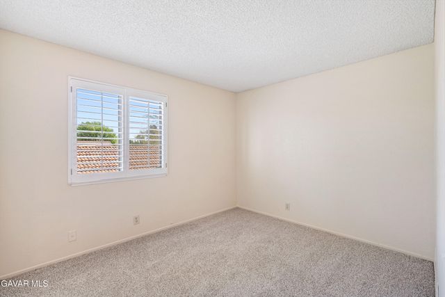 2859 W Avenue J9, Lancaster, CA 93536