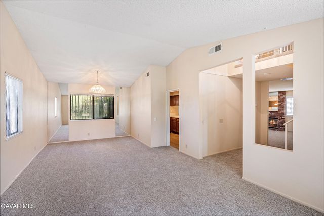 2859 W Avenue J9, Lancaster, CA 93536