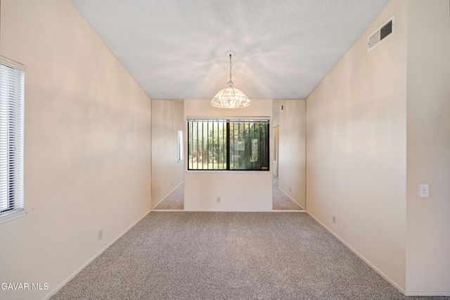 2859 W Avenue J9, Lancaster, CA 93536