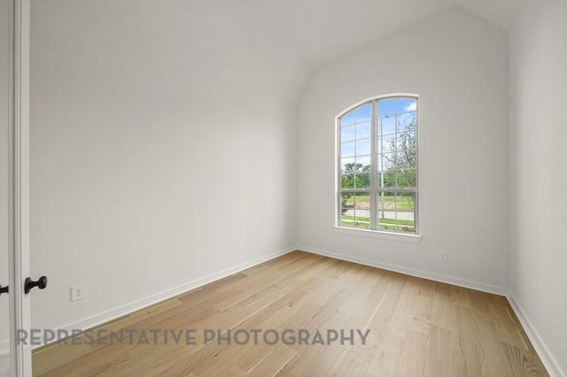 717 Bridle Path Parkway, Aubrey, TX 76227