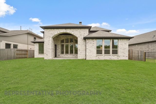 717 Bridle Path Parkway, Aubrey, TX 76227