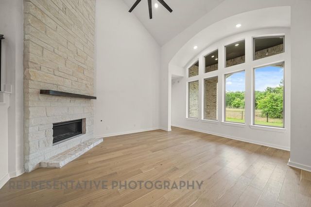 717 Bridle Path Parkway, Aubrey, TX 76227