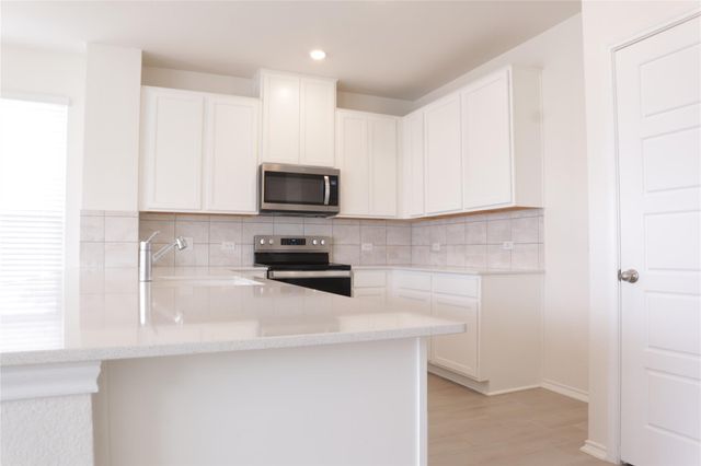 8111 Marigny WAY, Austin, TX 78744