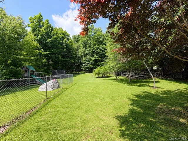 25 Stangel Drive, Woodbourne, NY 12788