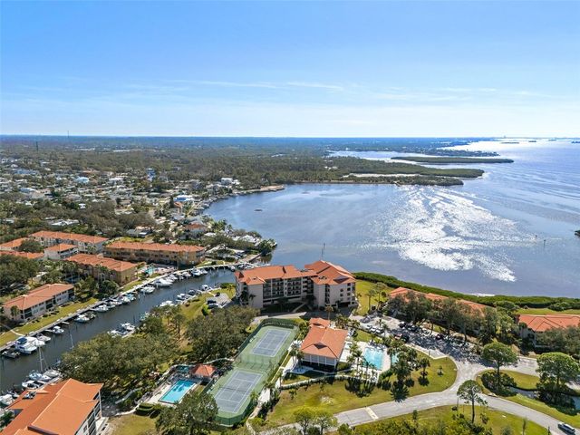 1810 MARINER DRIVE 308, Tarpon Springs, FL 34689