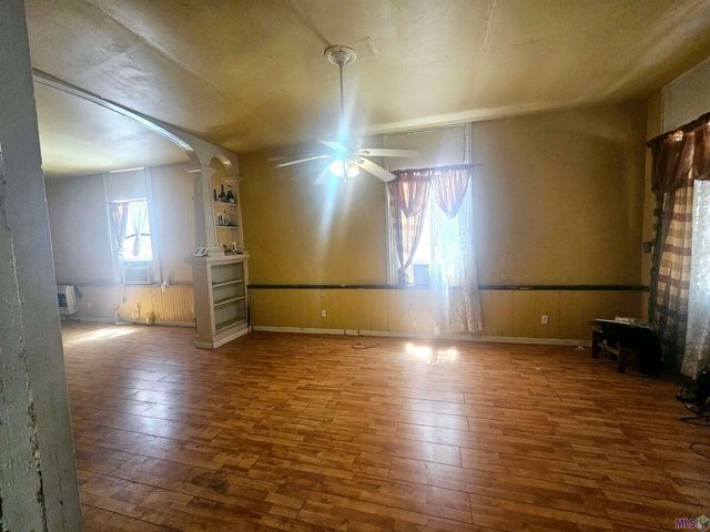 2223 Josephine St, New Orleans, LA 70113