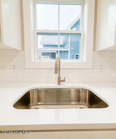 907 Wooster Street, Wilmington, NC 28401