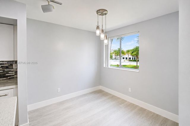2600 S University Drive 228, Davie, FL 33328