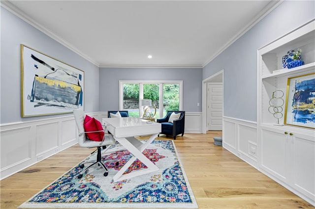 12650 Sherwood Drive, Leawood, KS 66209