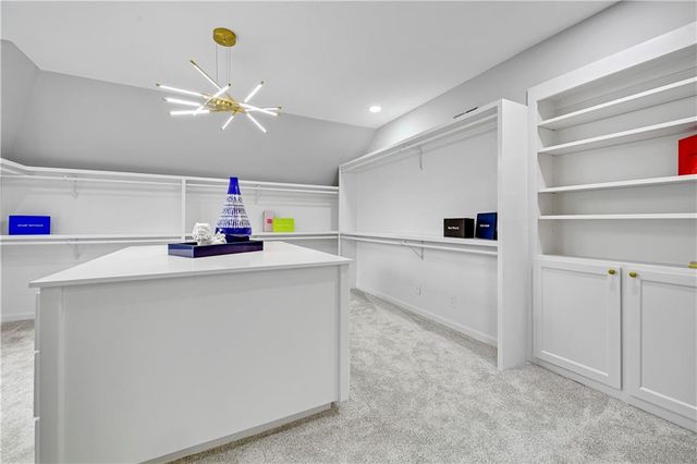 12650 Sherwood Drive, Leawood, KS 66209