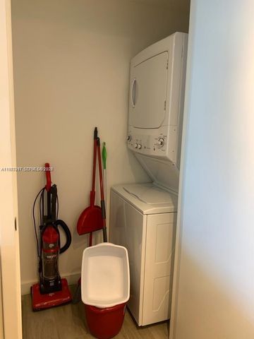 1100 S Miami Ave 3308, Miami, FL 33130