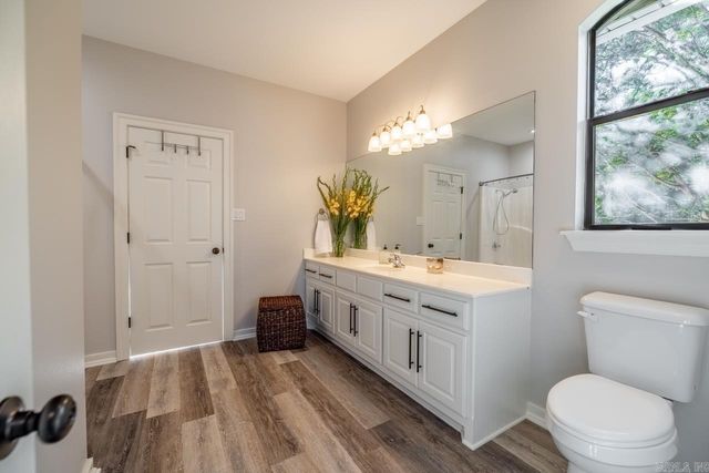 107 La Guna Shores Court, Hot Springs, AR 71913