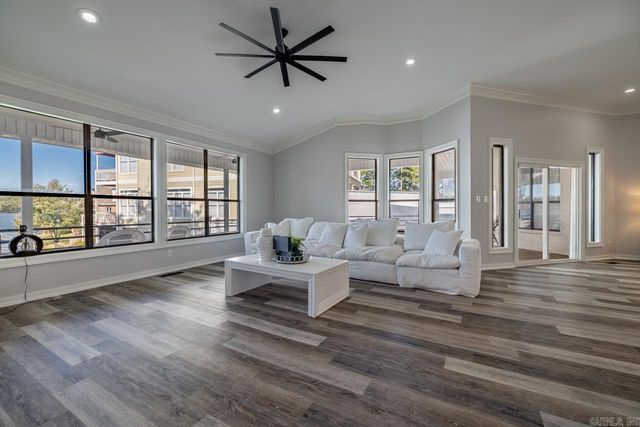 107 La Guna Shores Court, Hot Springs, AR 71913