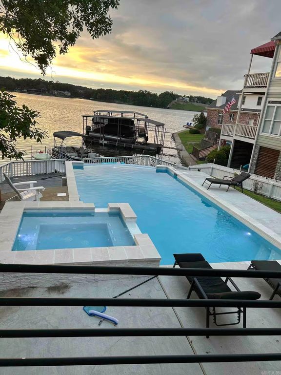 107 La Guna Shores Court, Hot Springs, AR 71913