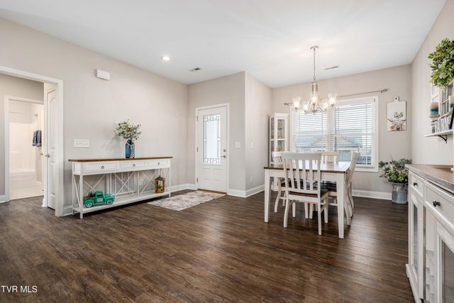 1914 Meadow Creek Lane, Jonesborough, TN 37659