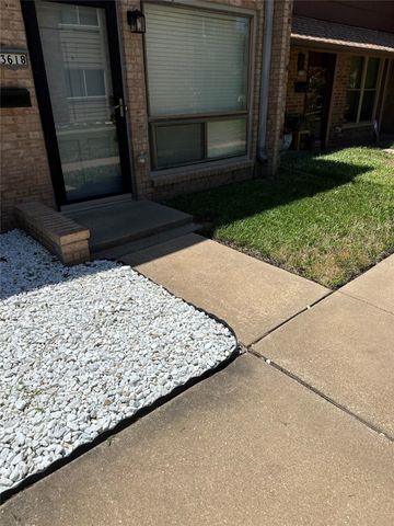 3618 Holly Tree Trail, Garland, TX 75044