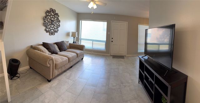 3618 Holly Tree Trail, Garland, TX 75044