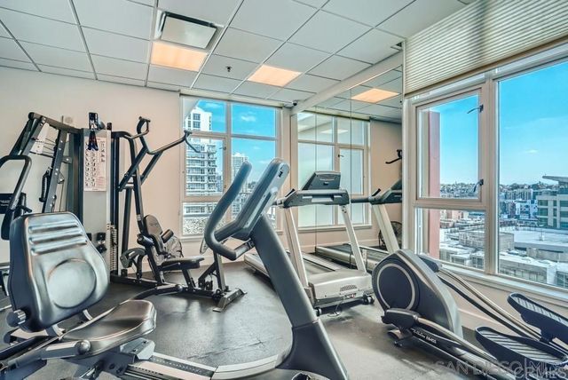 427 9Th Ave 1403, San Diego, CA 92101