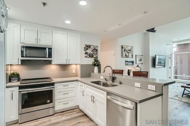 427 9Th Ave 1403, San Diego, CA 92101